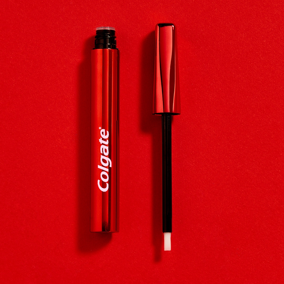 Colgate® Max White Ultra Whitening Serum