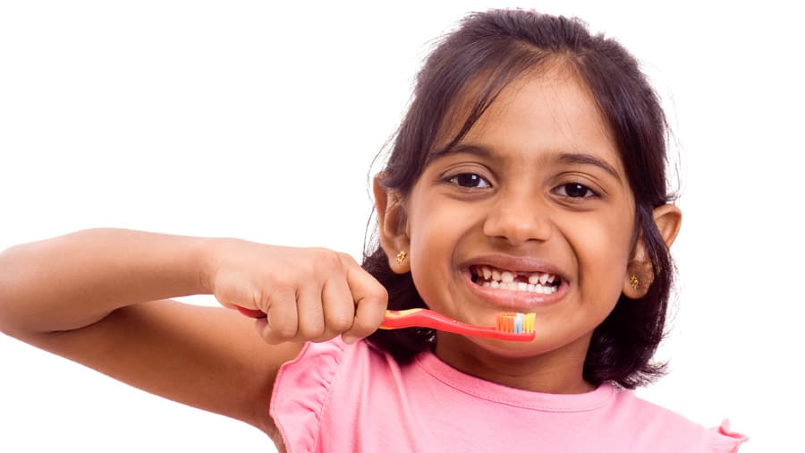 Tannpleie for barn: De beste tipsene for å holde barnets smil skinnende